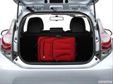  Trunk props photo
